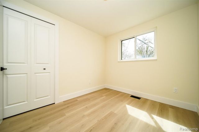 12253 Wheaton Drive, Sterling Heights, MI 48313