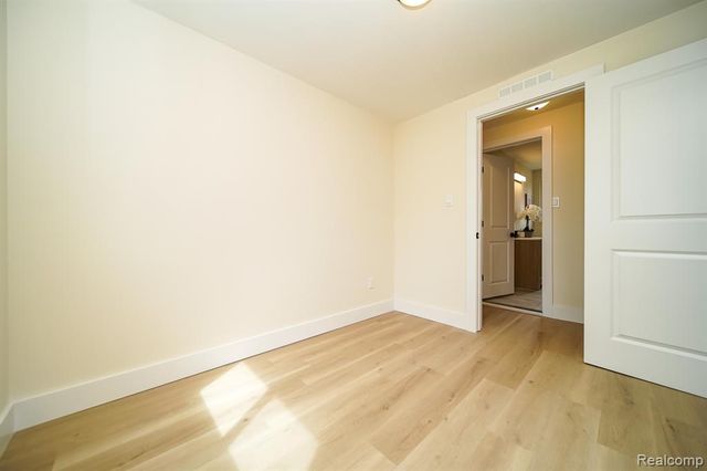 12253 Wheaton Drive, Sterling Heights, MI 48313