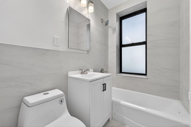 41-41 41st Street 3J, Sunnyside, NY 11104