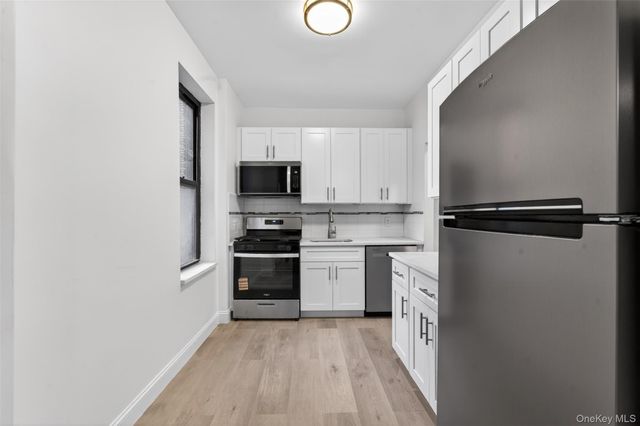 41-41 41st Street 3J, Sunnyside, NY 11104