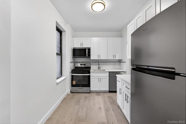 41-41 41st Street 3J, Sunnyside, NY 11104