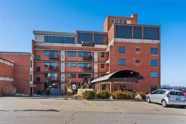 2940 Baltimore Avenue 1001, Kansas City, MO 64108