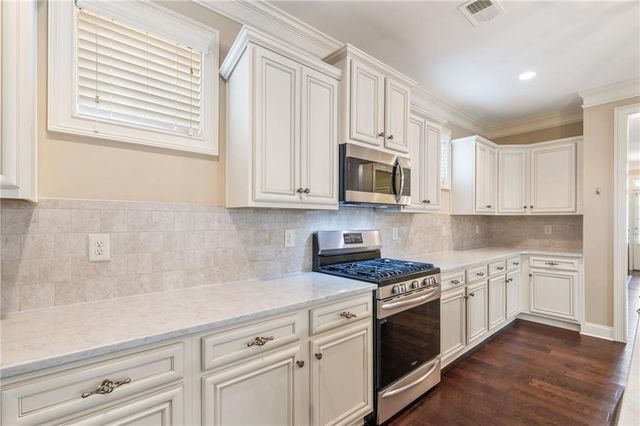 2443 Barrett Preserve Court SW, Marietta, GA 30064