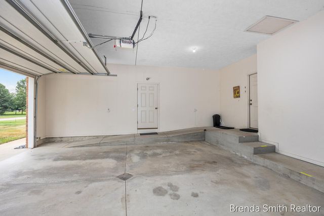 12189 White Pine Drive, Allendale, MI 49401