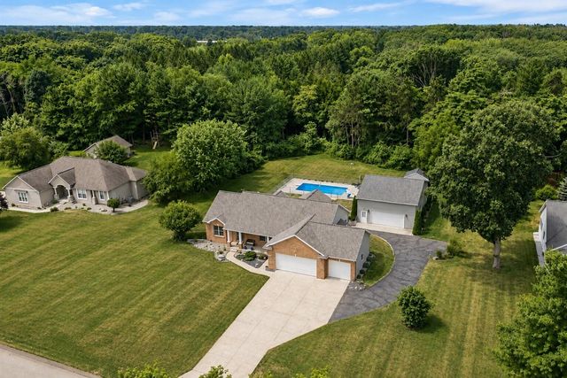 12189 White Pine Drive, Allendale, MI 49401