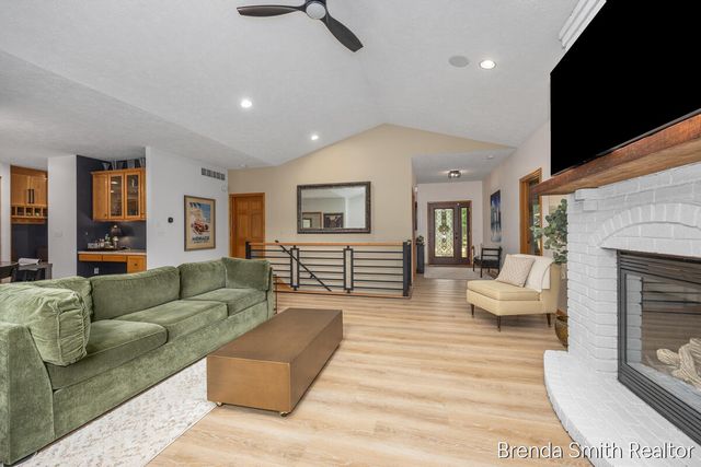12189 White Pine Drive, Allendale, MI 49401