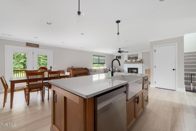 10 Serene Court, Jonesborough, TN 37659