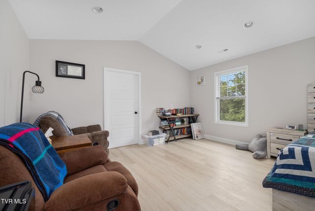 10 Serene Court, Jonesborough, TN 37659