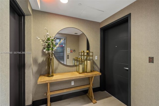 16385 Biscayne Blvd 2406, North Miami Beach, FL 33160