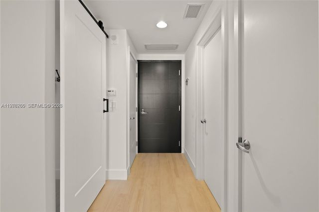 16385 Biscayne Blvd 2406, North Miami Beach, FL 33160