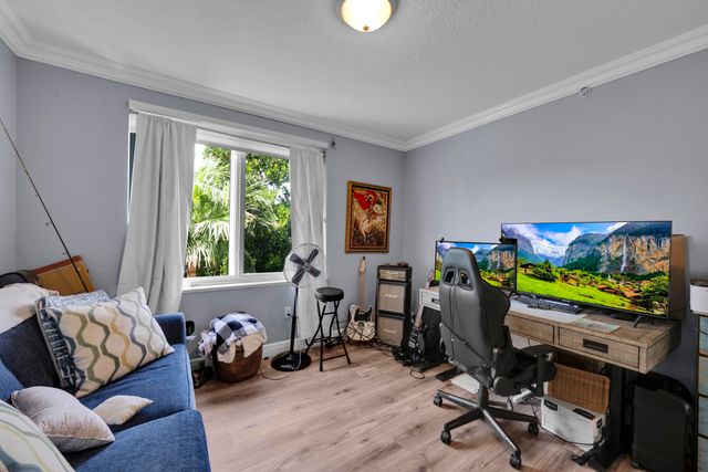 2880 NE 14th St Causeway 413, Pompano Beach, FL 33062