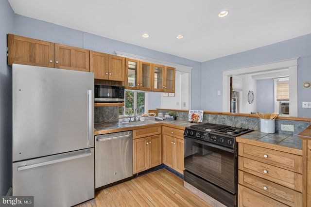 15 OVERBROOK RD, Baltimore, MD 21228