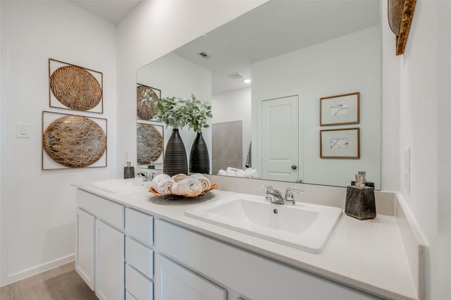 260 Orchard Cove, Snook, TX 77879