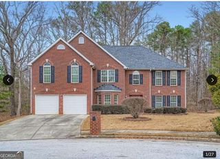 5861 Fairington Farms Lane, Lithonia, GA 30038