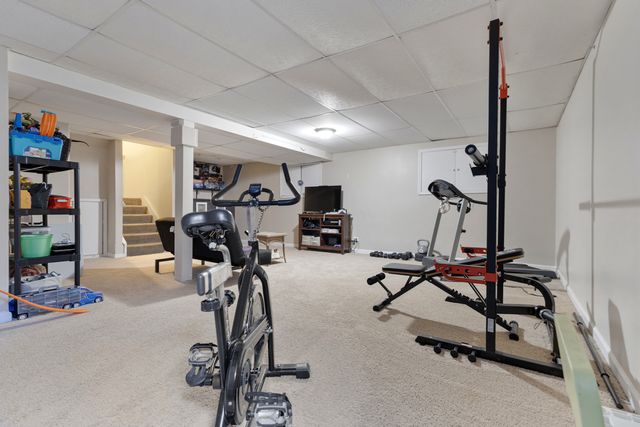 7 Elizabeth Court, Lake In The Hills, IL 60156