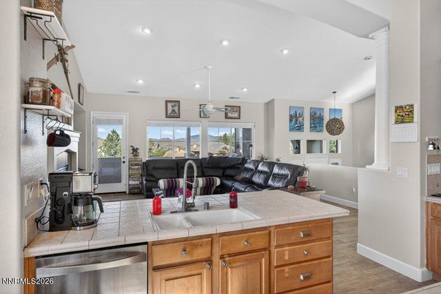 583 Echo Ridge Court, Reno, NV 89511