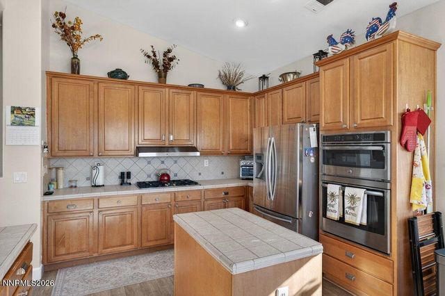 583 Echo Ridge Court, Reno, NV 89511