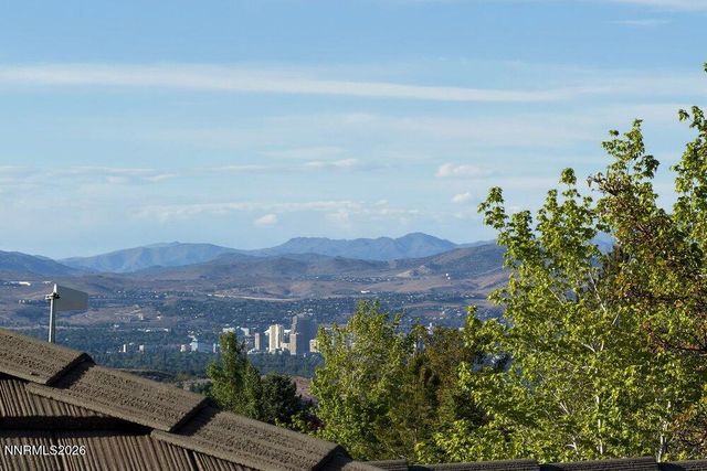 583 Echo Ridge Court, Reno, NV 89511