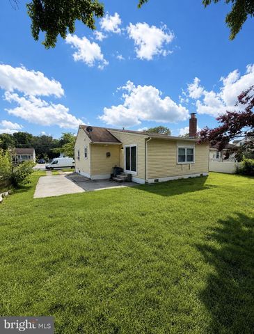 320 LOWELL AVE, Mount Ephraim, NJ 08059