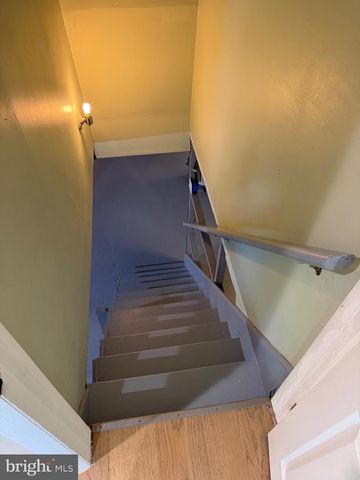320 LOWELL AVE, Mount Ephraim, NJ 08059