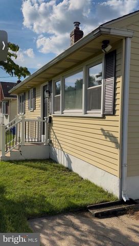320 LOWELL AVE, Mount Ephraim, NJ 08059