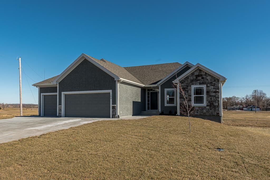 Lot 6 168th Court, Basehor, KS 66007