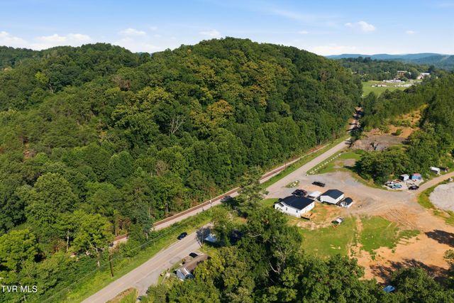 381 Elizabethton Highway, Bluff City, TN 37618
