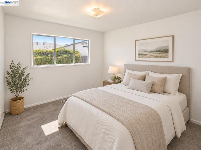 24675 Townsend Ave, Hayward, CA 94544
