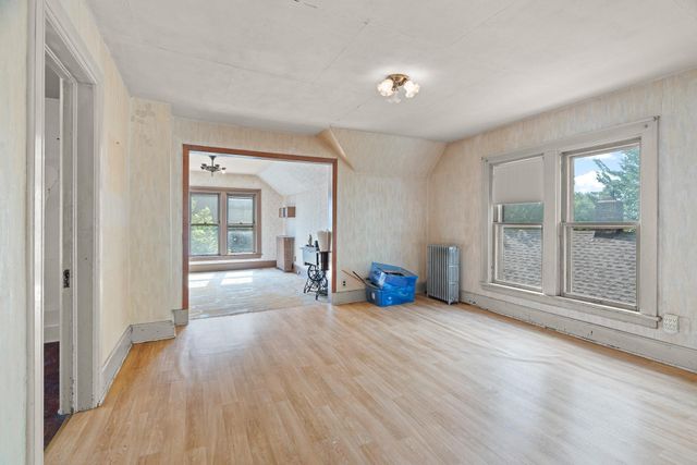 695 Euclid Street, Saint Paul, MN 55106