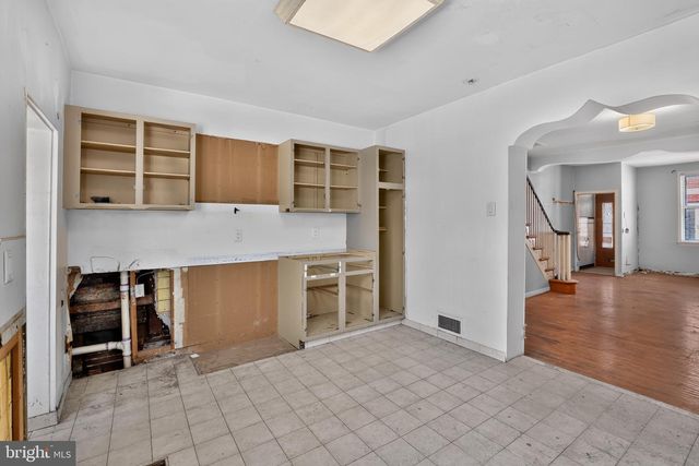1014 TREE ST, Philadelphia, PA 19148