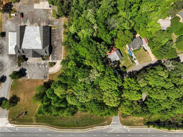 3022 Waterford Drive, Gainesville, GA 30504