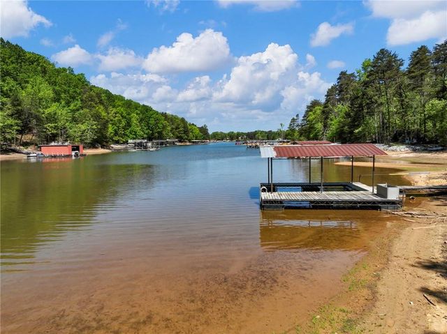 3022 Waterford Drive, Gainesville, GA 30504