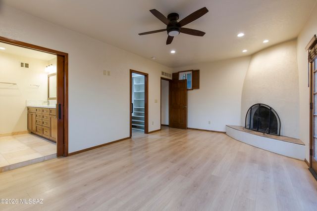5066 N Placita Cholula, Tucson, AZ 85718