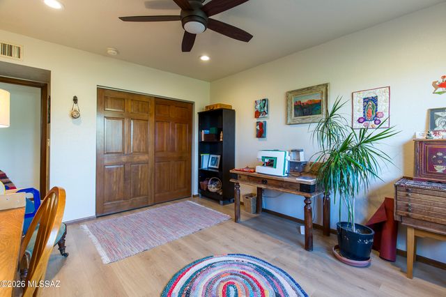 5066 N Placita Cholula, Tucson, AZ 85718