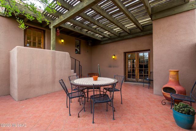 5066 N Placita Cholula, Tucson, AZ 85718