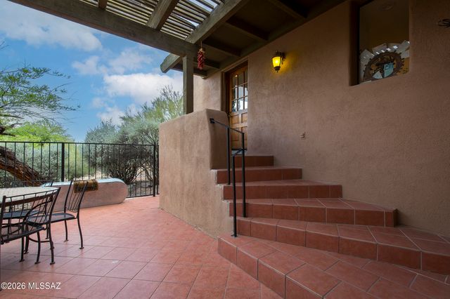 5066 N Placita Cholula, Tucson, AZ 85718