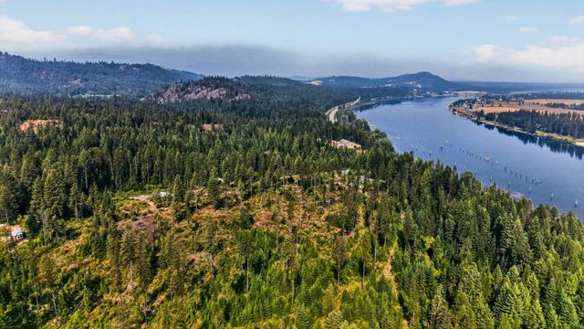 283 apling Ln, Newport, WA 99156