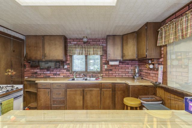 770 Route 153, Middleton, NH 03887