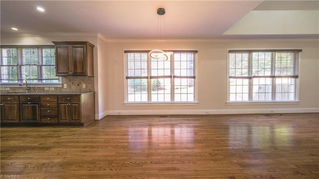 2325 Faircloth Way, High Point, NC 27265