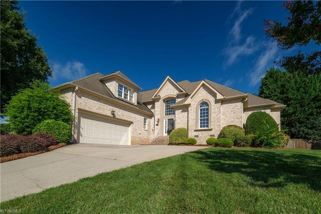 2325 Faircloth Way, High Point, NC 27265