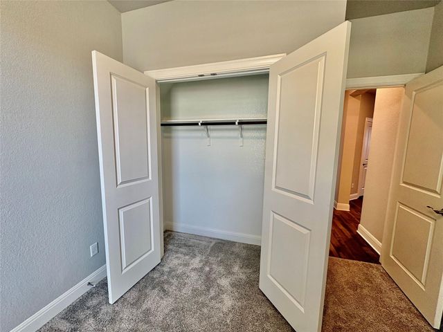 196 Mount Locke RD, Dripping Springs, TX 78620