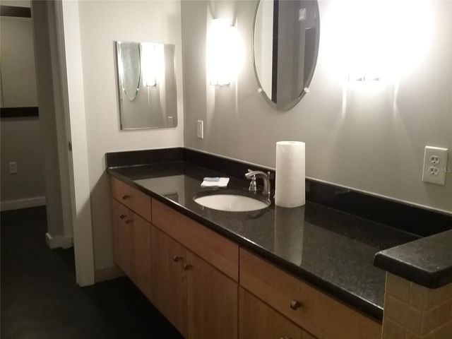 175 E 2ND STREET S 1006, St Petersburg, FL 33701