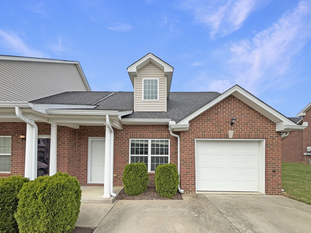 600 Villa Pl, Lebanon, TN 37090