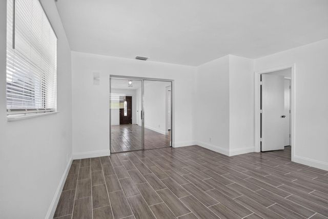 631 SW 10TH Court, Deerfield Beach, FL 33441