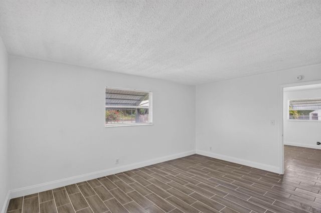 631 SW 10TH Court, Deerfield Beach, FL 33441