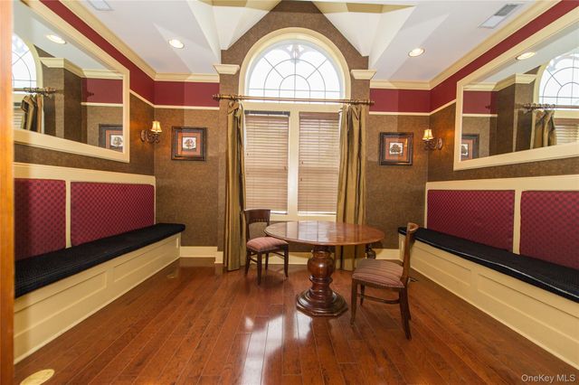 19 Putters Way 6, Middletown, NY 10940
