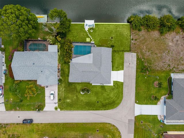 2102 SE 8TH STREET, Cape Coral, FL 33990