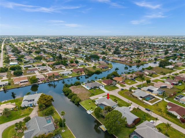 2102 SE 8TH STREET, Cape Coral, FL 33990