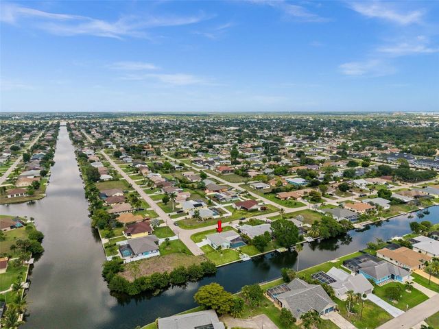 2102 SE 8TH STREET, Cape Coral, FL 33990