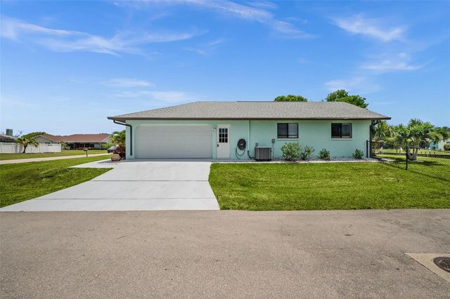 2102 SE 8TH STREET, Cape Coral, FL 33990